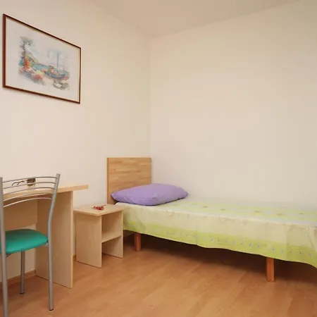 2549b * Umag